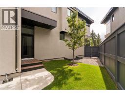 3C Willow Crescent SW - photo 44