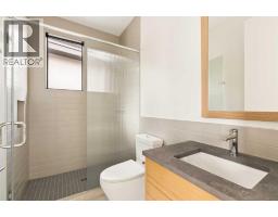 3C Willow Crescent SW - photo 40