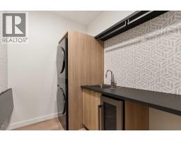 3C Willow Crescent SW - photo 28