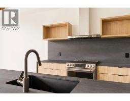 3C Willow Crescent SW - photo 19