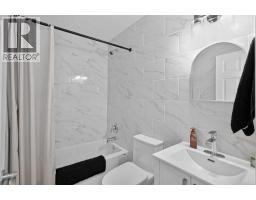 614 Kincora Bay Nw, Calgary, AB T3R0B1 Photo 32