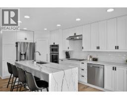2pc Bathroom - 614 Kincora Bay Nw, Calgary, AB T3R0B1 Photo 10