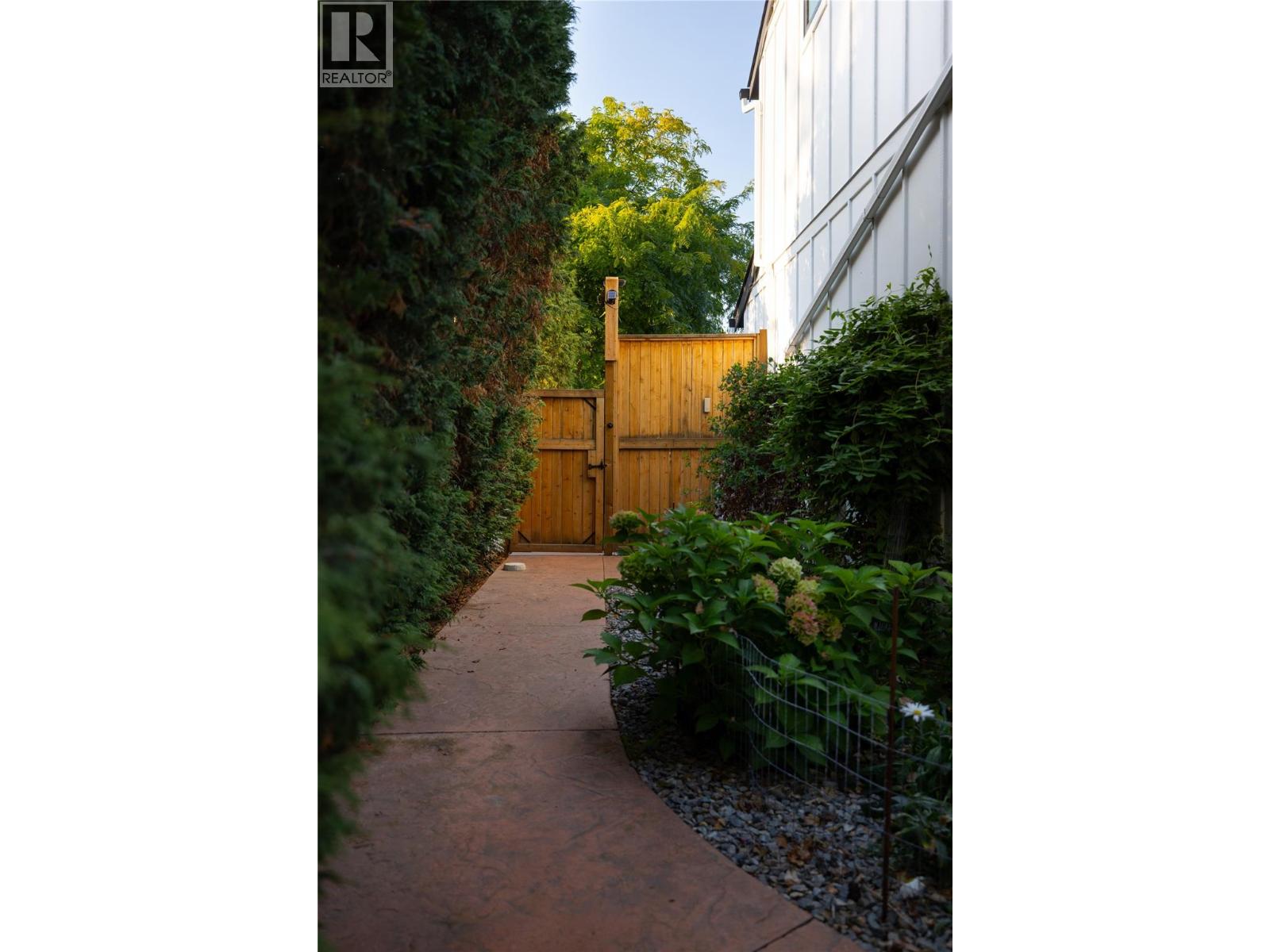 1411 Appleridge Road - 38