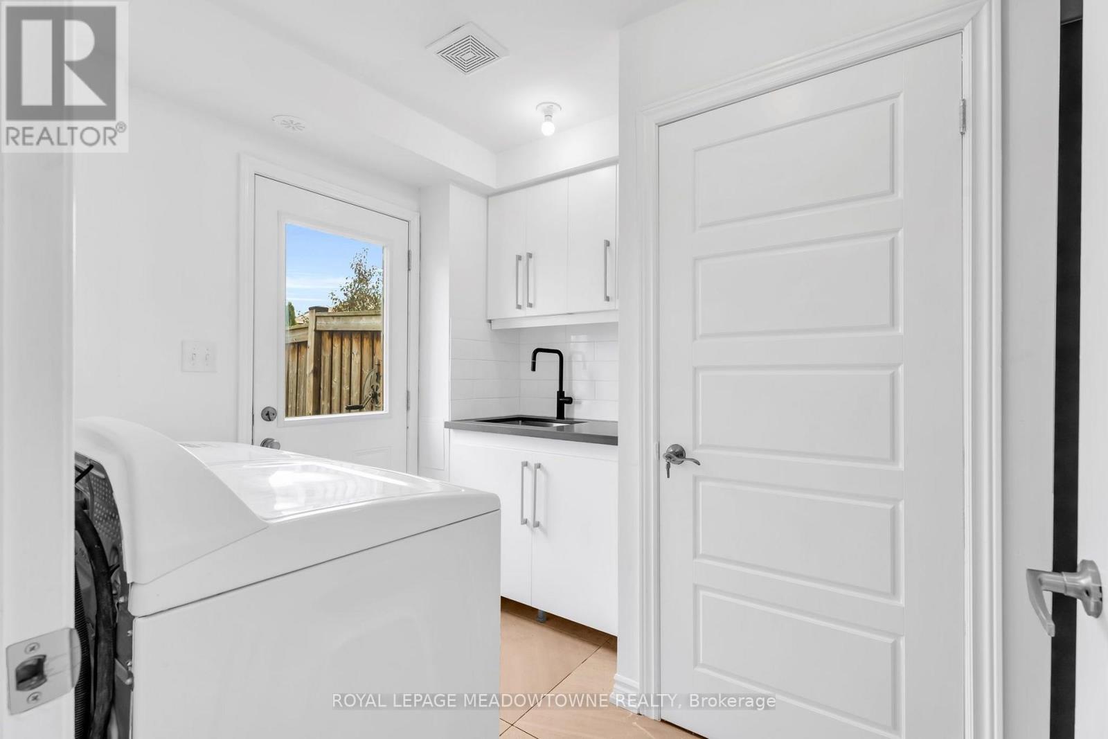 70 Betterton Crescent, Brampton, ON photo 6