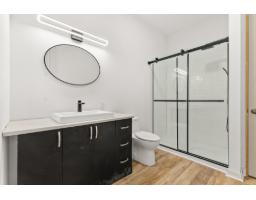 15 Ch. Mcgarry, La Peche, QC J0X3G0 Photo 12