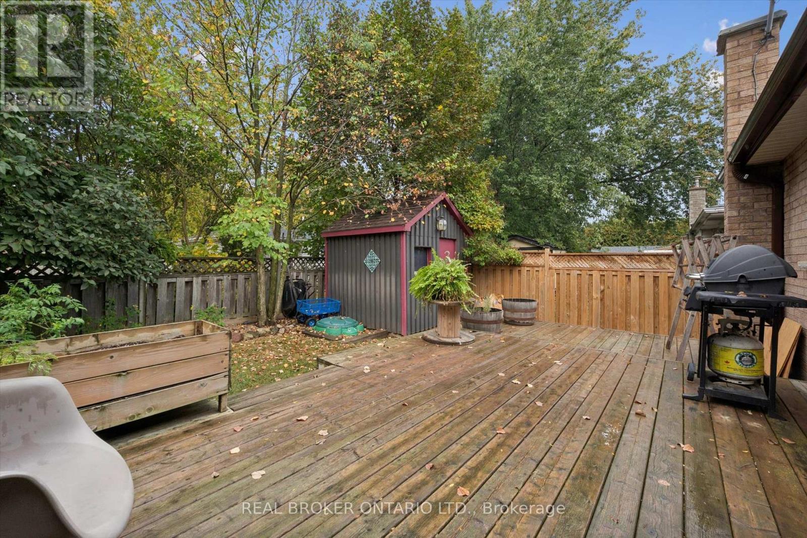 339 Strathallan Street, Centre Wellington, ON photo 25