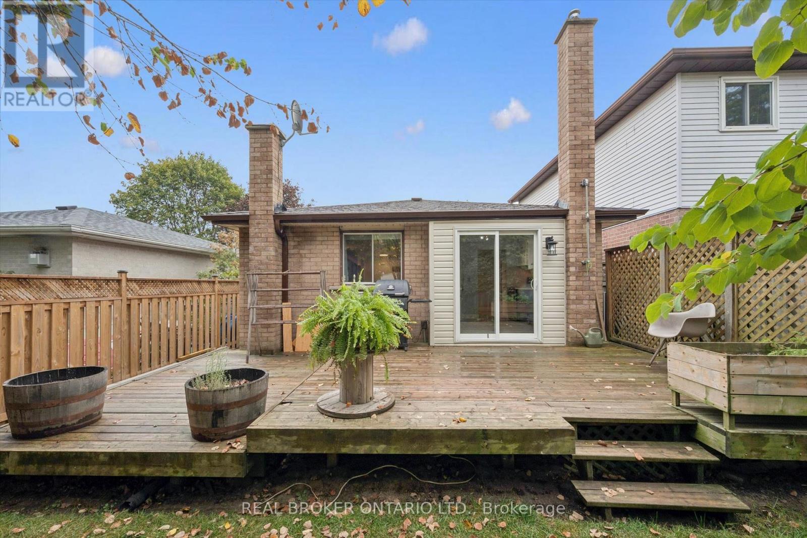 339 Strathallan Street, Centre Wellington, ON photo 29