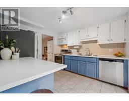 Kitchen - 339 Strathallan Street, Centre Wellington, ON N1M3K8 Photo 7