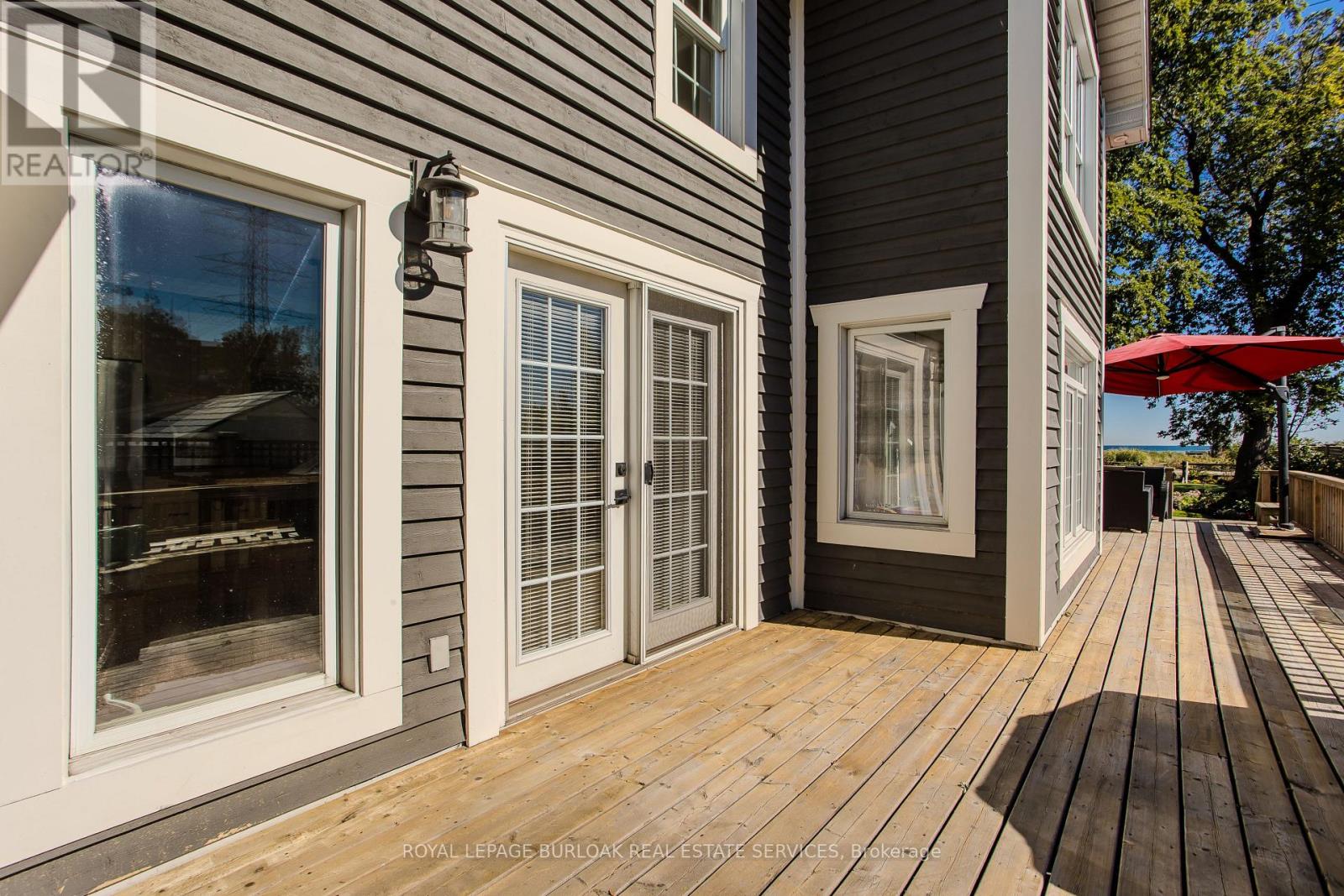 849 Beach Boulevard, Hamilton, ON photo 27