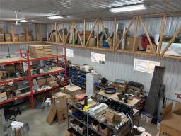 109 Industrial Drive, Brandon, MB R7A7S6 Photo 8
