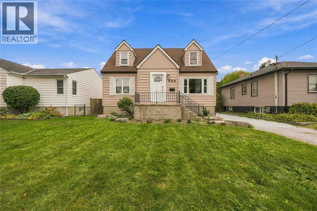 699 WILLIAM AVENUE - 1