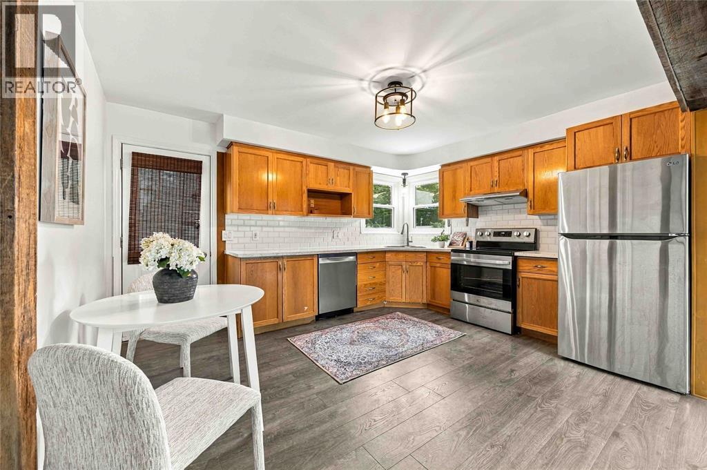 699 WILLIAM AVENUE, Sarnia — photo 10