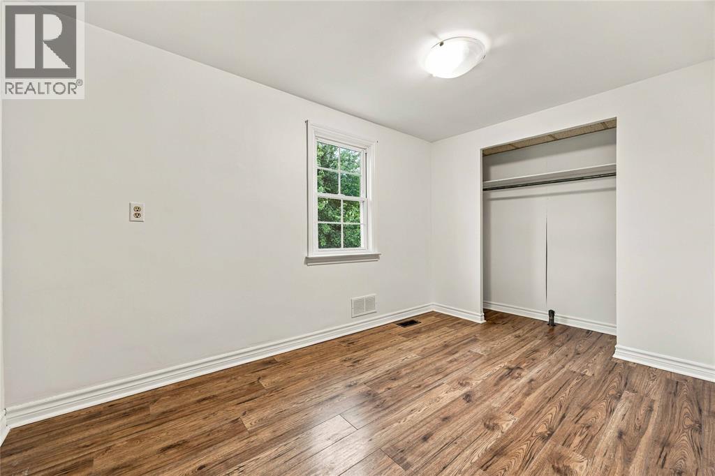 699 WILLIAM AVENUE - Image 35