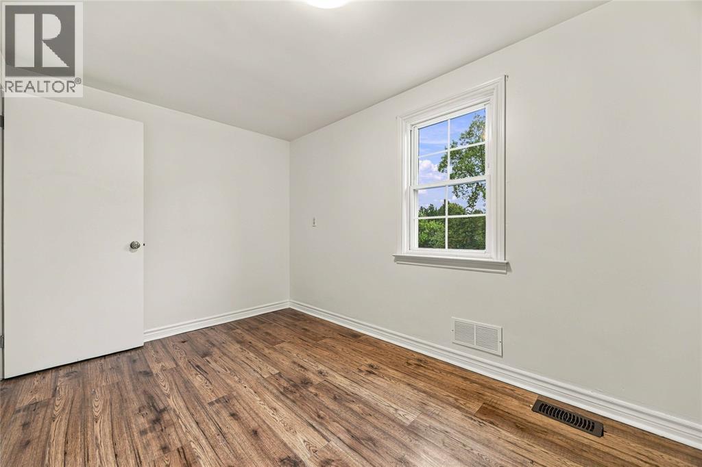 699 WILLIAM AVENUE - 37