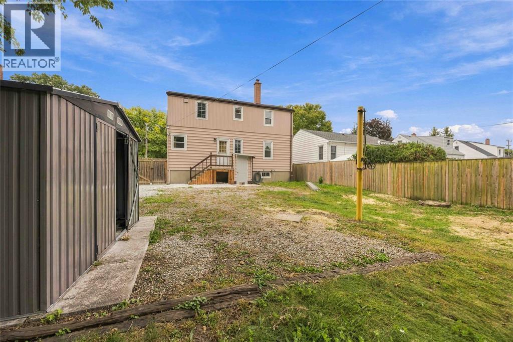 699 WILLIAM AVENUE - Image 47