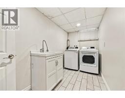 699 William Avenue, Sarnia, ON N7T7C7 Photo 41