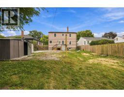 699 William Avenue, Sarnia, ON N7T7C7 Photo 48