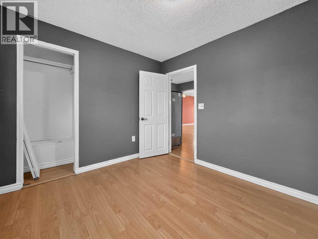 9507 107 Avenue - 11