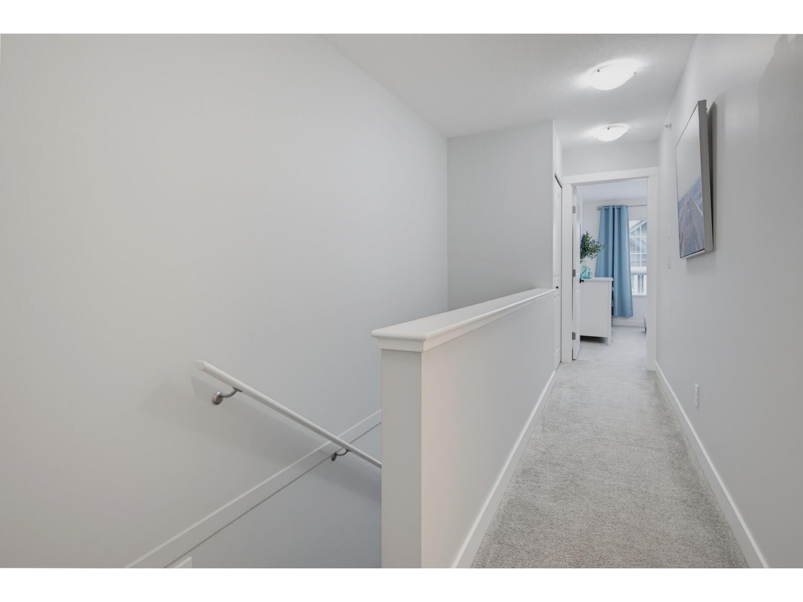 Photo of 45 21867 50 AVENUE 25