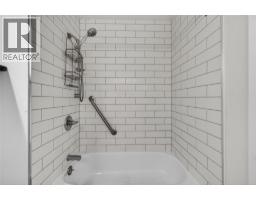 2862 Caen Road, Sorrento, BC V0E2W0 Photo 22