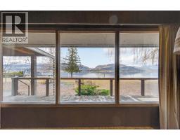 2862 Caen Road, Sorrento, BC V0E2W0 Photo 11