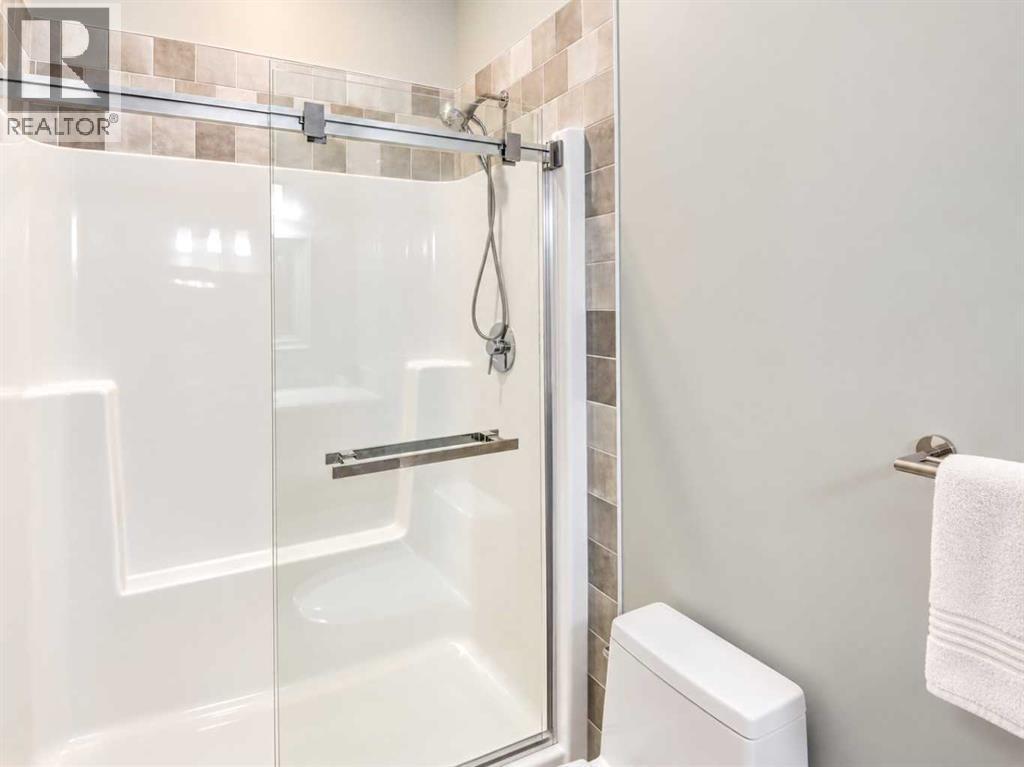 670 Anderson Close NW - 22