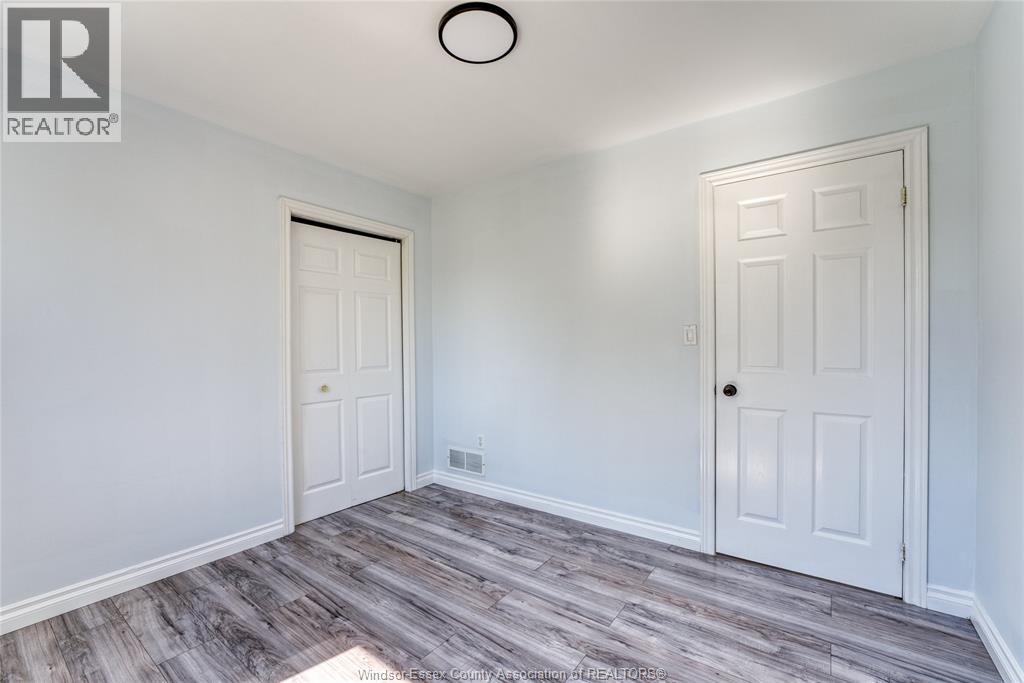 3867 CLARA AVENUE - 23