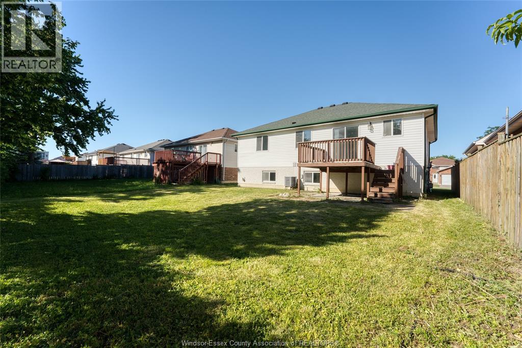 3867 CLARA AVENUE - 41