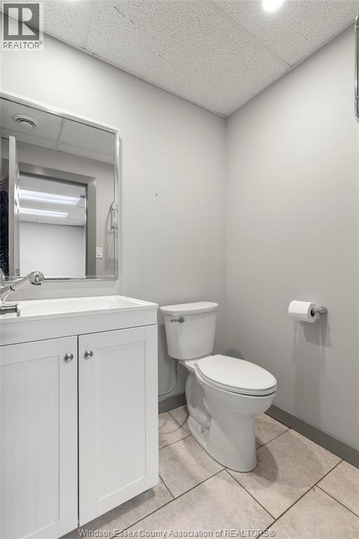 3603 WALKER, Windsor — photo 10