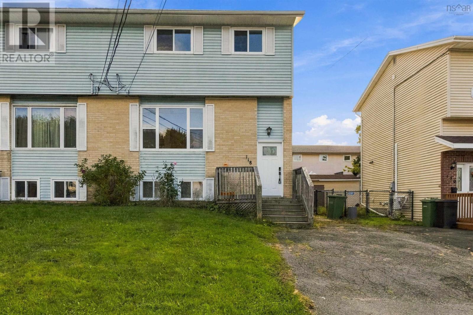 118 Waterwheel Crescent - 2