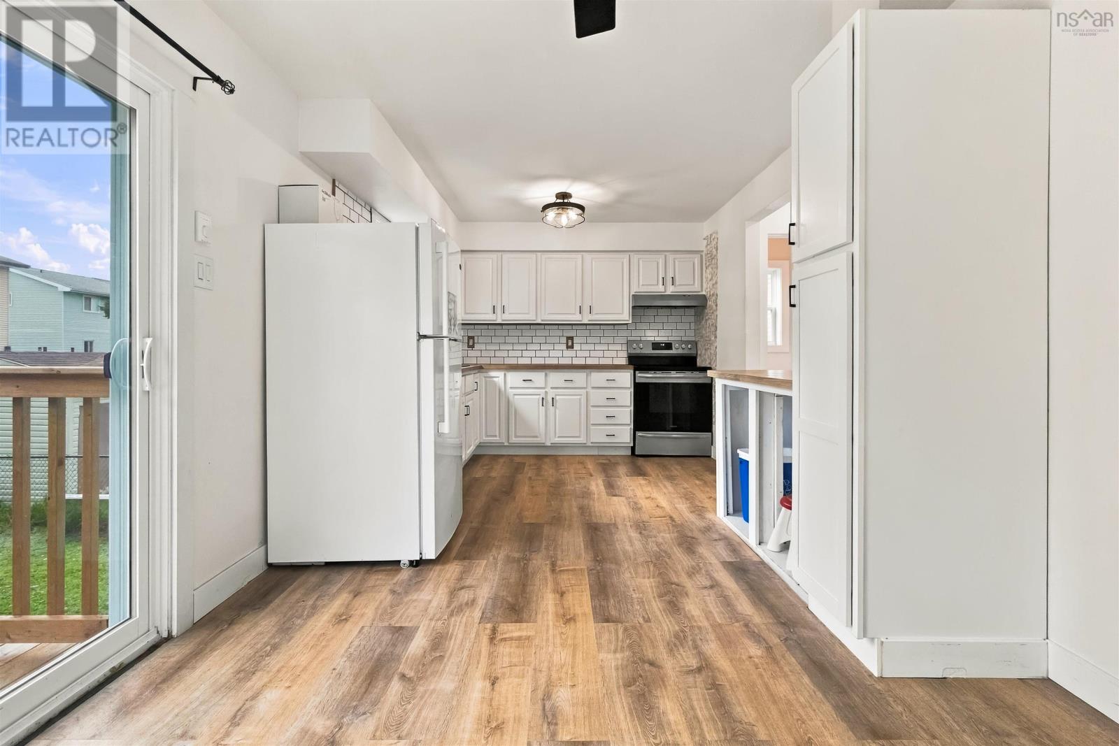 118 Waterwheel Crescent - Image 22