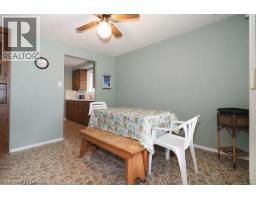 Dining room - 90 Pepperwood Crescent, Kitchener, ON N2A2R3 Photo 9