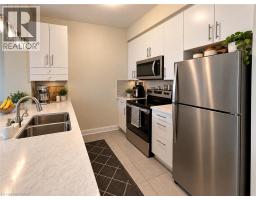 16 Concord Place Unit# 427, Grimsby, ON L3M0J1 Photo 7