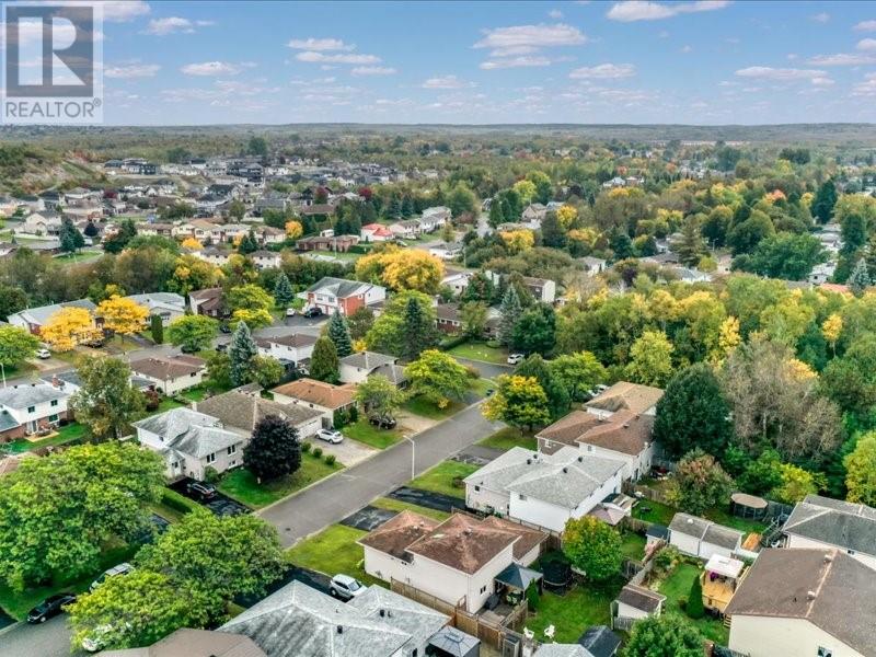 37 Plumtree Crescent - 40