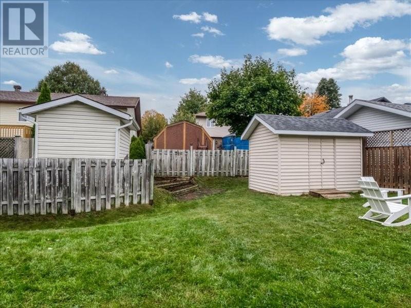 37 Plumtree Crescent - 9