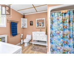 1085 St. Cloud Road, Wahnapitae, ON P0M3C0 Photo 13