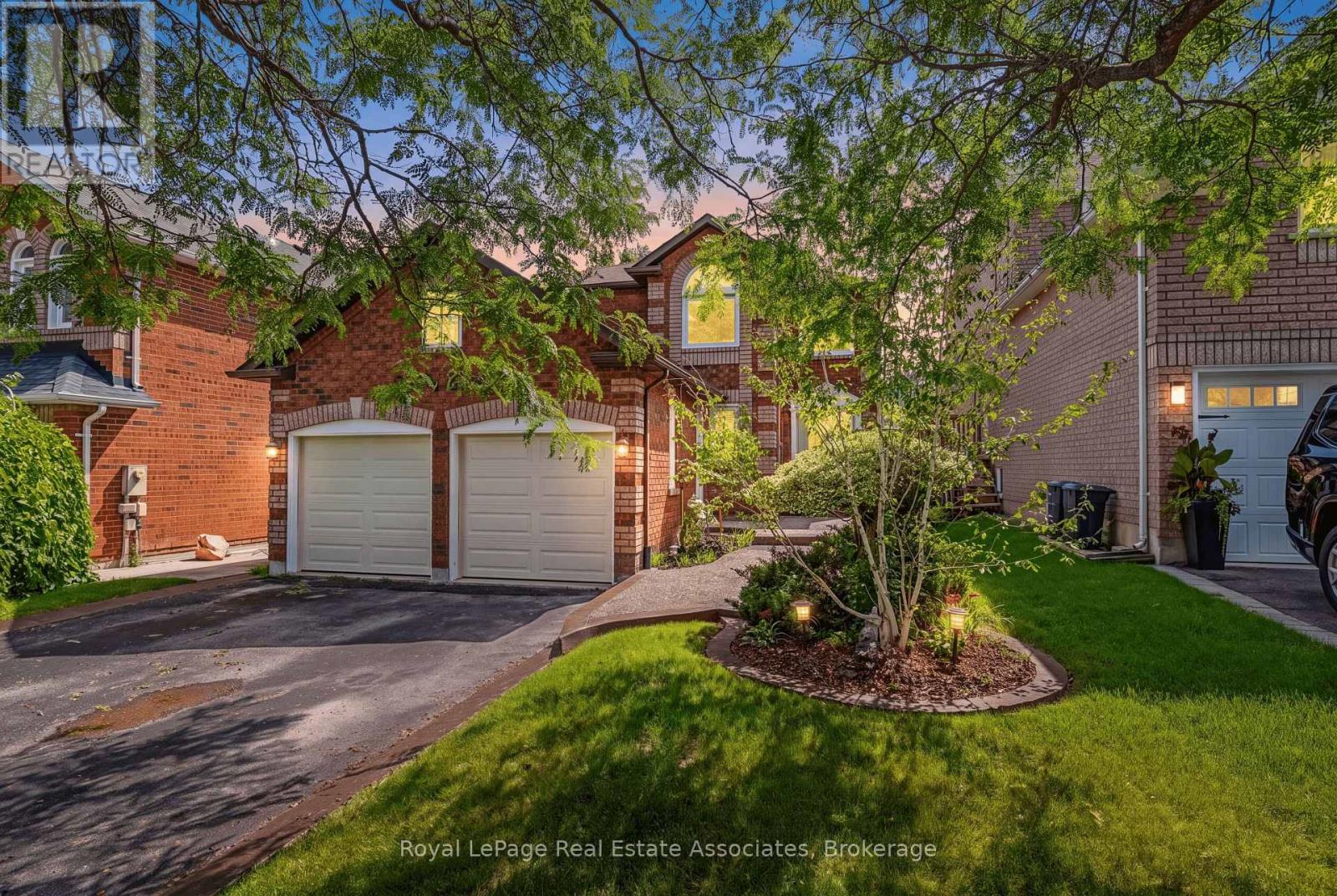 5 Early Street, Halton Hills, ON photo 1