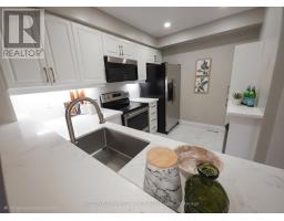 Primary Bedroom - 59 - 2 Hedge End Road, Toronto, ON M1B5Z8 Photo 6