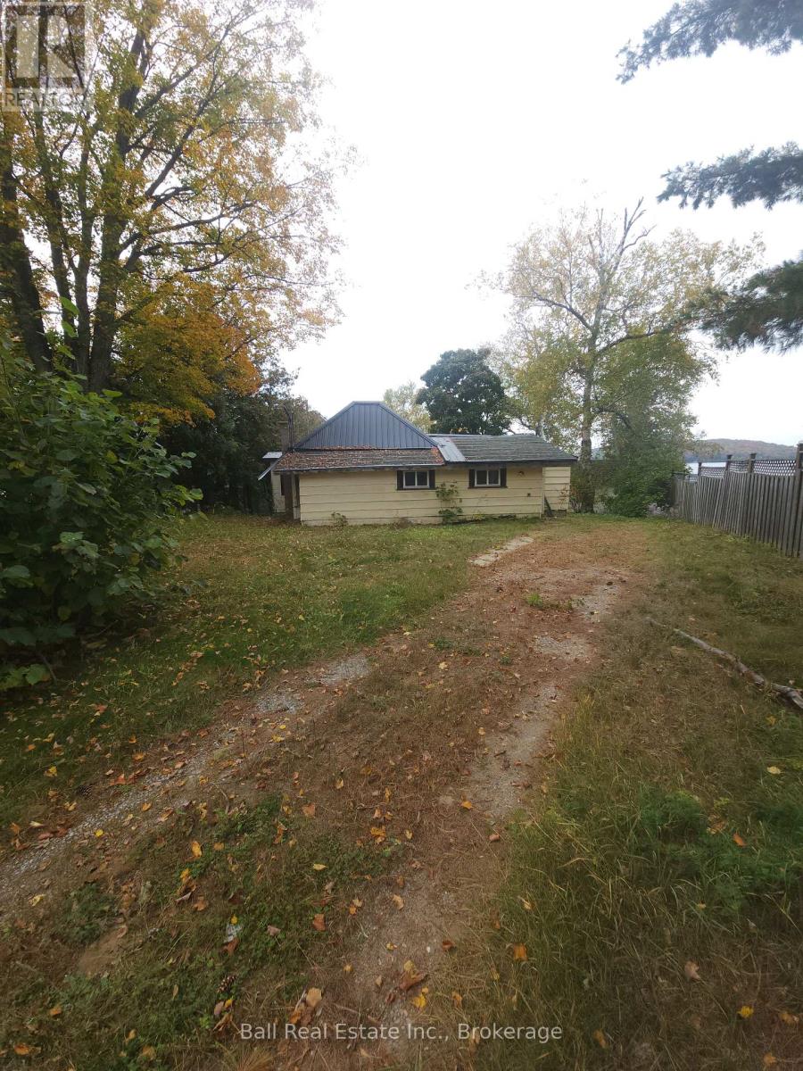 83 FELL RD, R.R. #2 BAPTISTE, Hastings Highlands (Herschel Ward) — photo 2