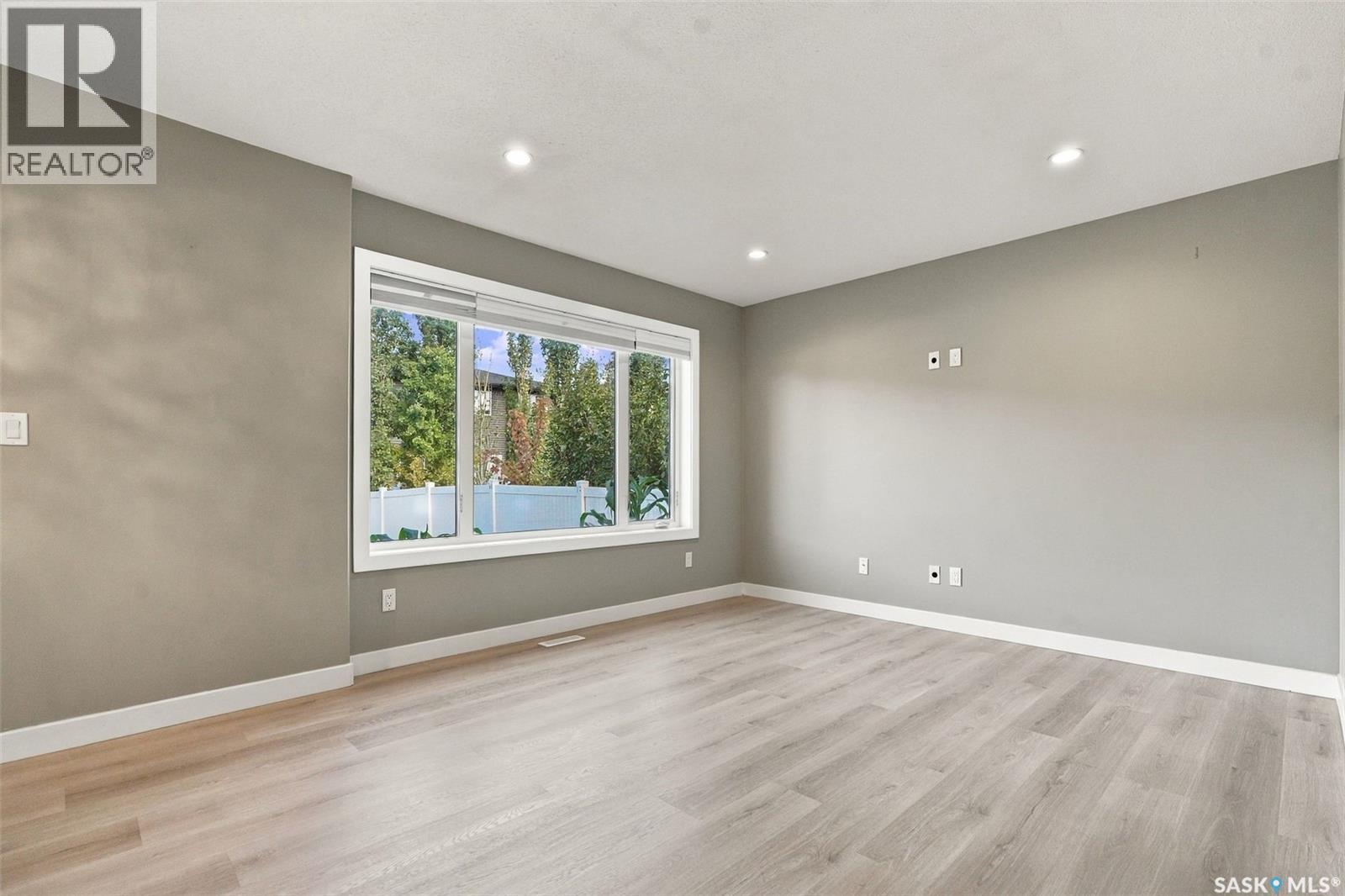 155 Dagnone LANE, Saskatoon — photo 10