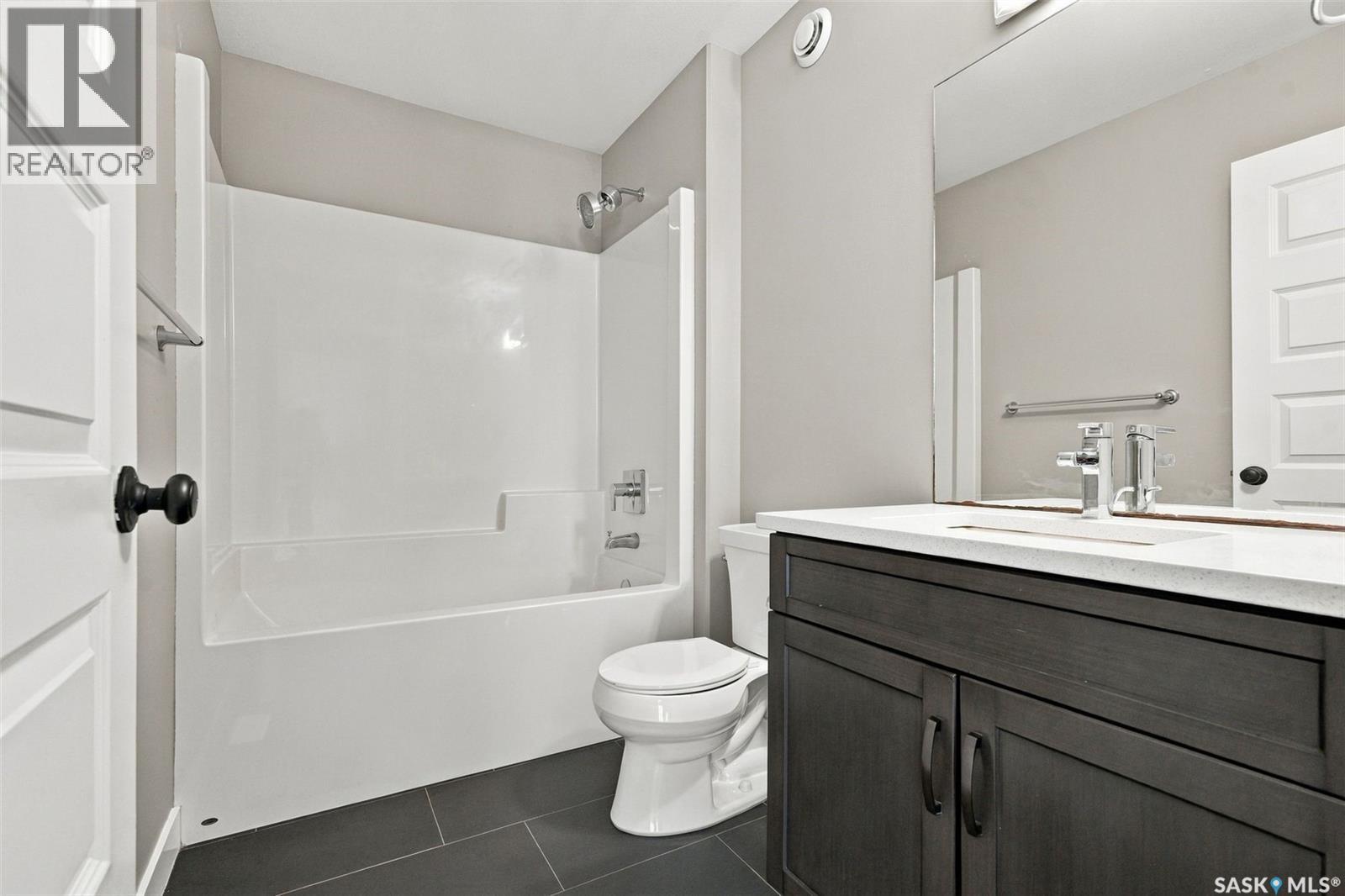 155 Dagnone LANE, Saskatoon — photo 22