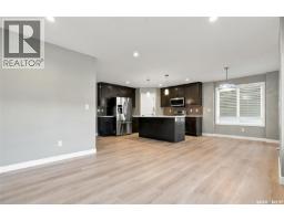 4pc Bathroom - 155 Dagnone Lane, Saskatoon, SK S7V1P5 Photo 13