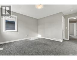 155 Dagnone Lane, Saskatoon, SK S7V1P5 Photo 24