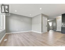 4pc Bathroom - 155 Dagnone Lane, Saskatoon, SK S7V1P5 Photo 9