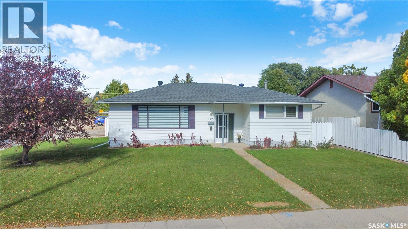 972 SIMCOE STREET - 3