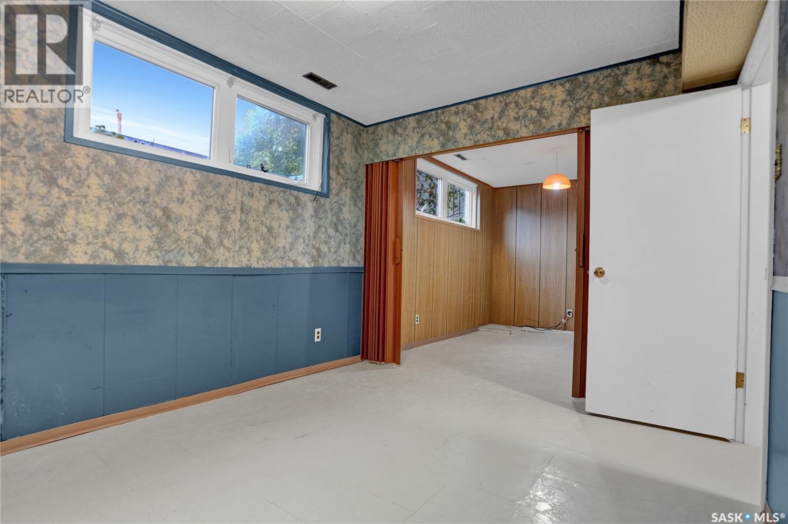 972 SIMCOE STREET - Image 37