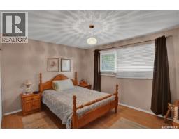 972 Simcoe Street, Moose Jaw, SK S4P0J3 Photo 19