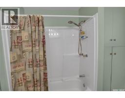 972 Simcoe Street, Moose Jaw, SK S4P0J3 Photo 23