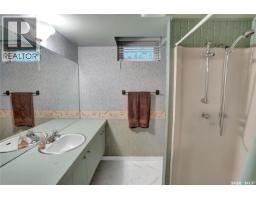 972 Simcoe Street, Moose Jaw, SK S4P0J3 Photo 38