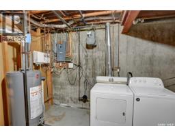 972 Simcoe Street, Moose Jaw, SK S4P0J3 Photo 42